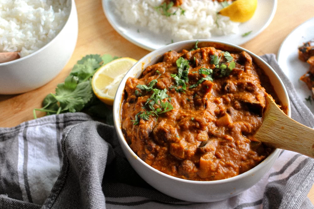 خوراک بادمجان و عدس