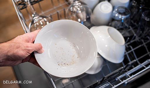 نحوه تمیز کردن و از بین بردن لکه های ظروف سرامیکی