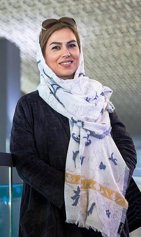 بیوگرافی تینا پاکروان + عکس های همسر و خانواده اش