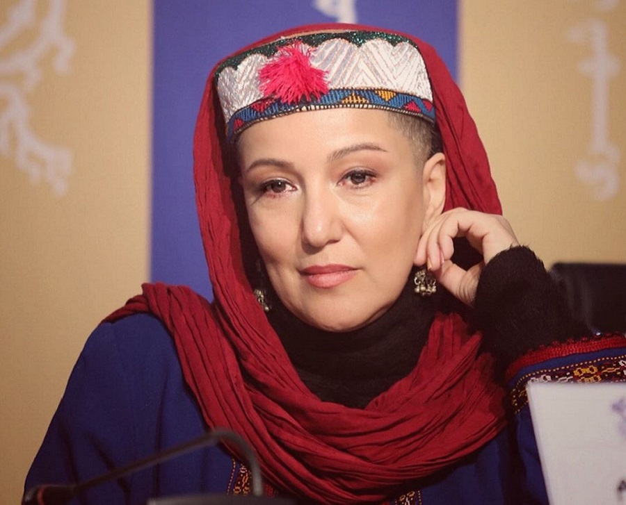 حضور پانتهآ بهرام در جشنواره فجر با سر کچل + عکس