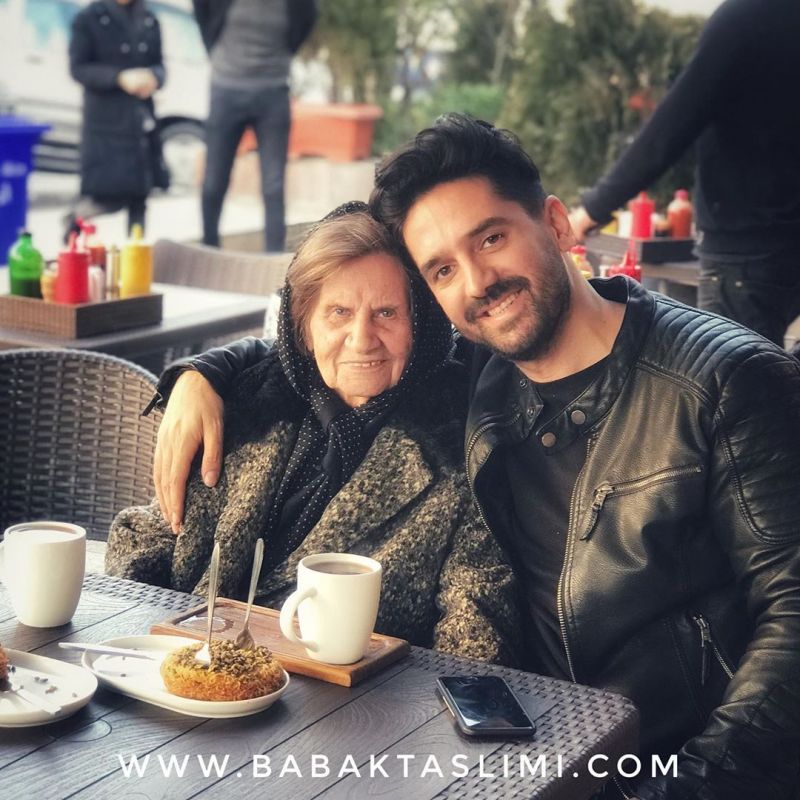 بیوگرافی بابک تسلیمی خواننده پاپ کشور + عکس
