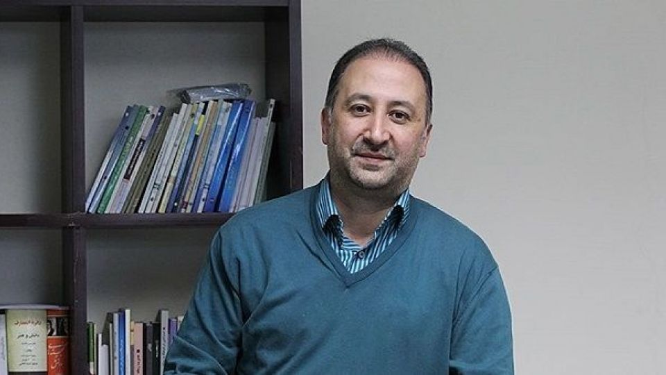 انتقاد تند دلاوری مجری تلویزیون از مسافرین شمال + فیلم