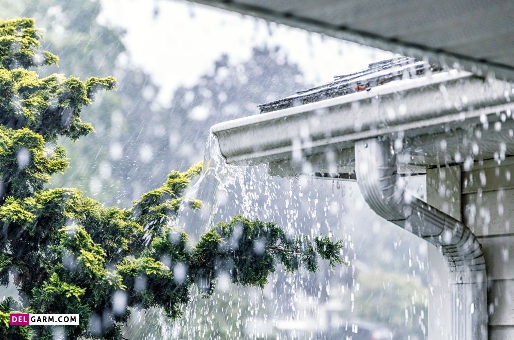 عکس باران و پنجره