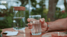 گیف شکستن شیشه