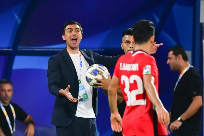 بازی نساجی مازندران و مومبای سیتی