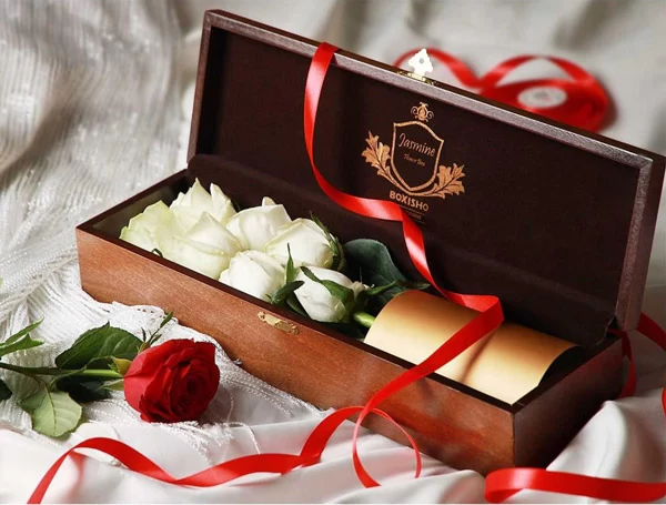 باکس گل روز معلم