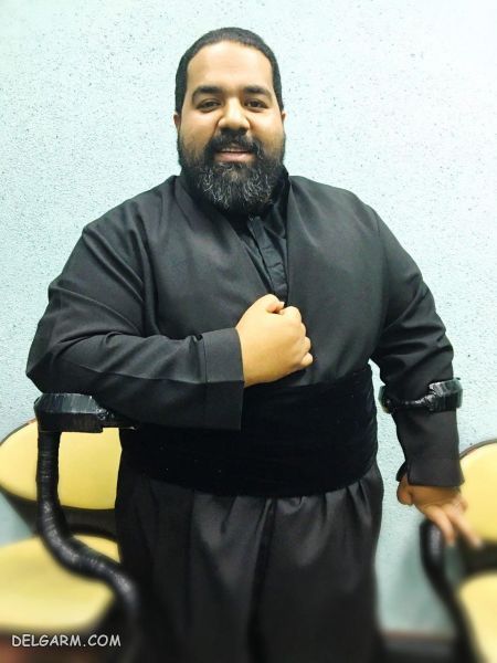 رضا صادقی/بیوگرافی رضا صادقی/زندگینامه رضا صادقی/همسر رضا صادقی/فرزندان رضا صادقی/عکس های رضا صادقی/عکس های رضا صادقی و همسرش/بیوگرافی همسر رضا صادقی/آهنگ های رضا صادقی/علت فلج بودن رضا صادقی/اینستاگرام رضا صادقی