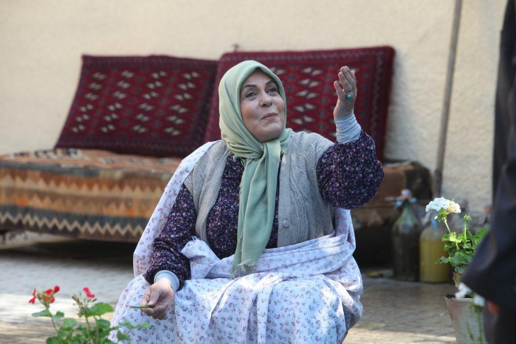 با زندگی خصوصی پوراندخت مهیمن بازیگر پیشکسوت آشنا شوید
