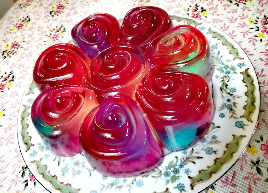 طرز تهیه ژله آبرنگی با ظاهری حیرت انگیز
