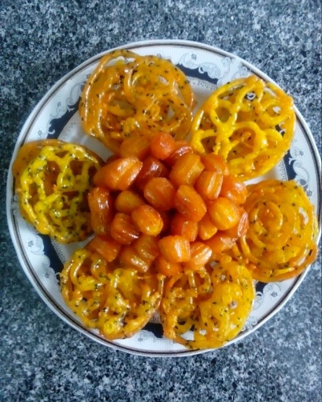 تزیین زولبیا و بامیه ویژه سفره افطار
