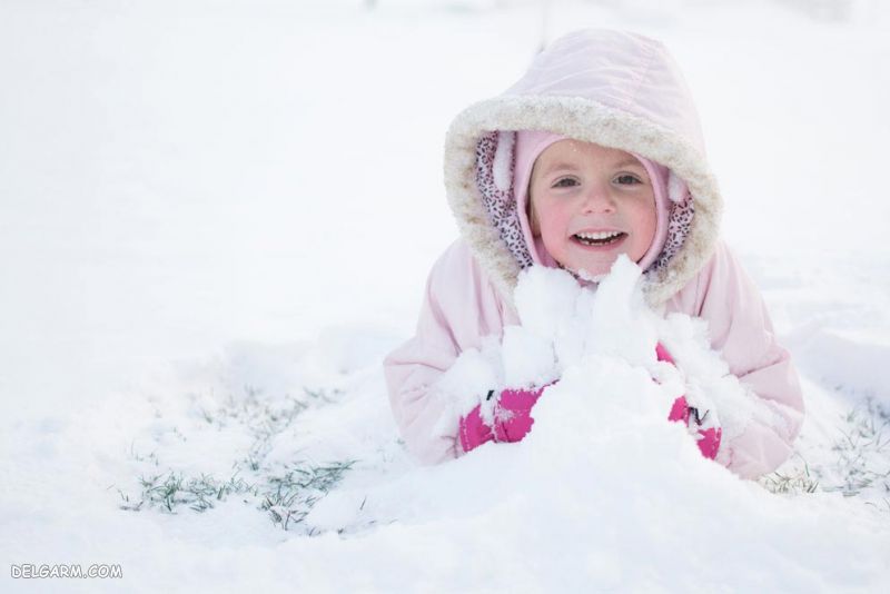 عکس بچه در برف