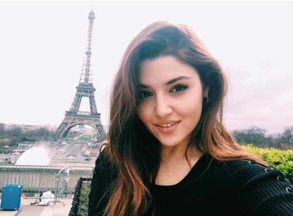 عکسهای جدید بازیگر ترکیه ای هانده آرچل در لندن!