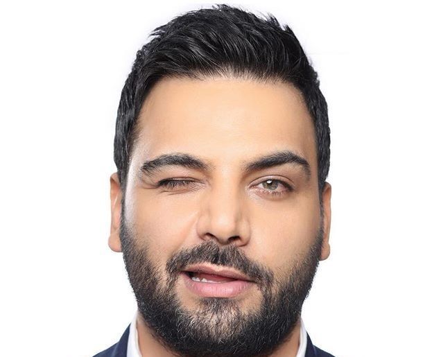 حضور مجری و تهیه کننده عصر جدید در آزمون دکترا 1401!