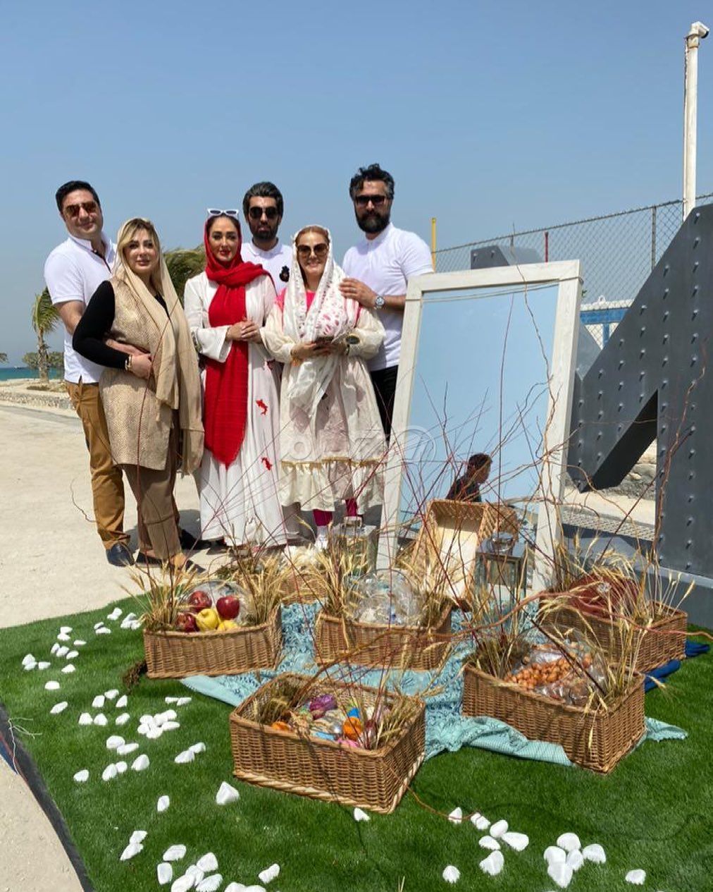 بازیگر زن / بهاره رهنما