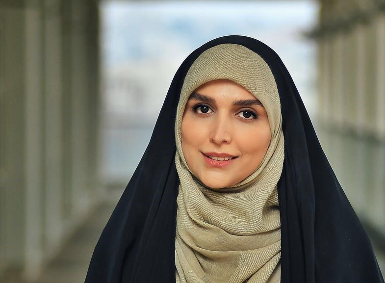 عکس جدید مژده لواسانی مجری معروف ایرانی!