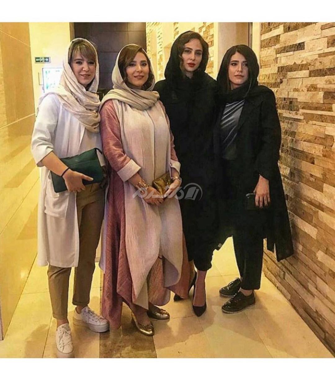 بازیگر زن / رعنا آزادی ور