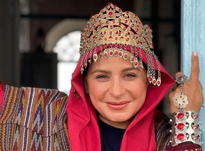 عکس جدید و با حجاب سیما تیرانداز با لبخندی زیبا!