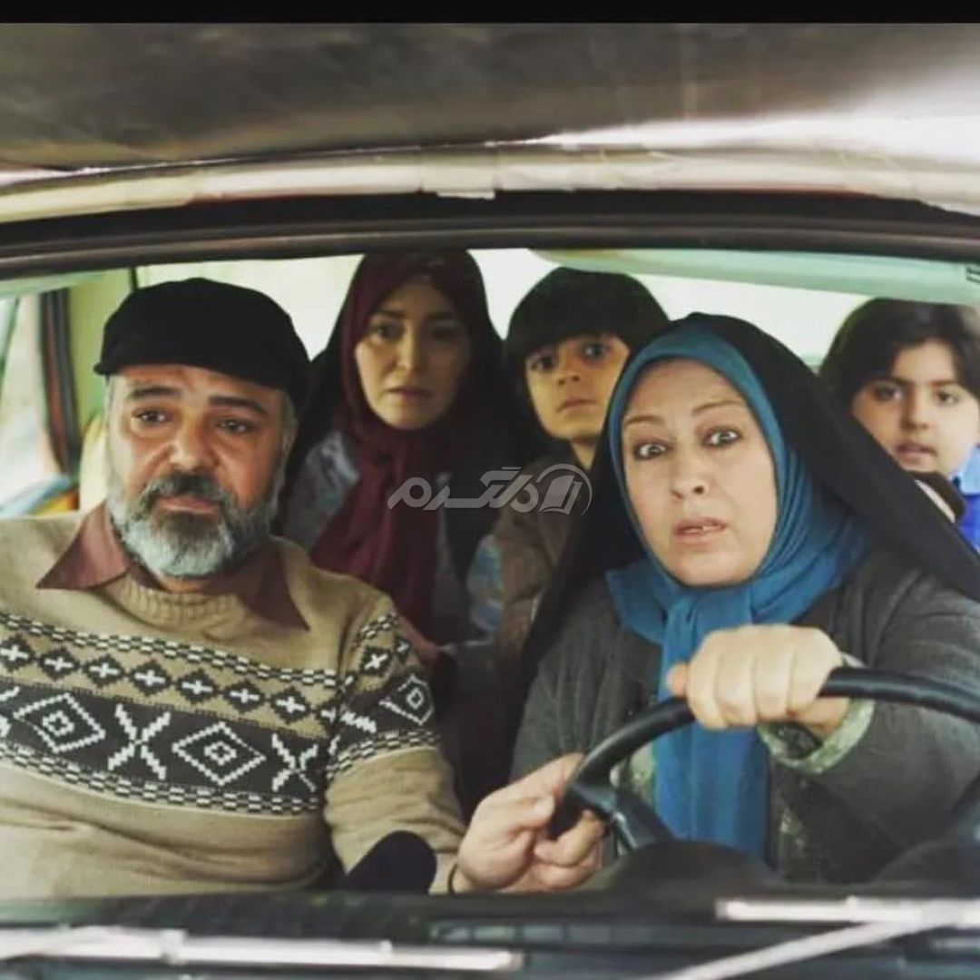 بازیگر زن / گیتی قاسمی