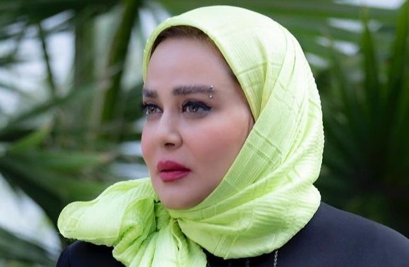 دلتنگی عجیب بهاره رهنما بر سر مزار پدرش!