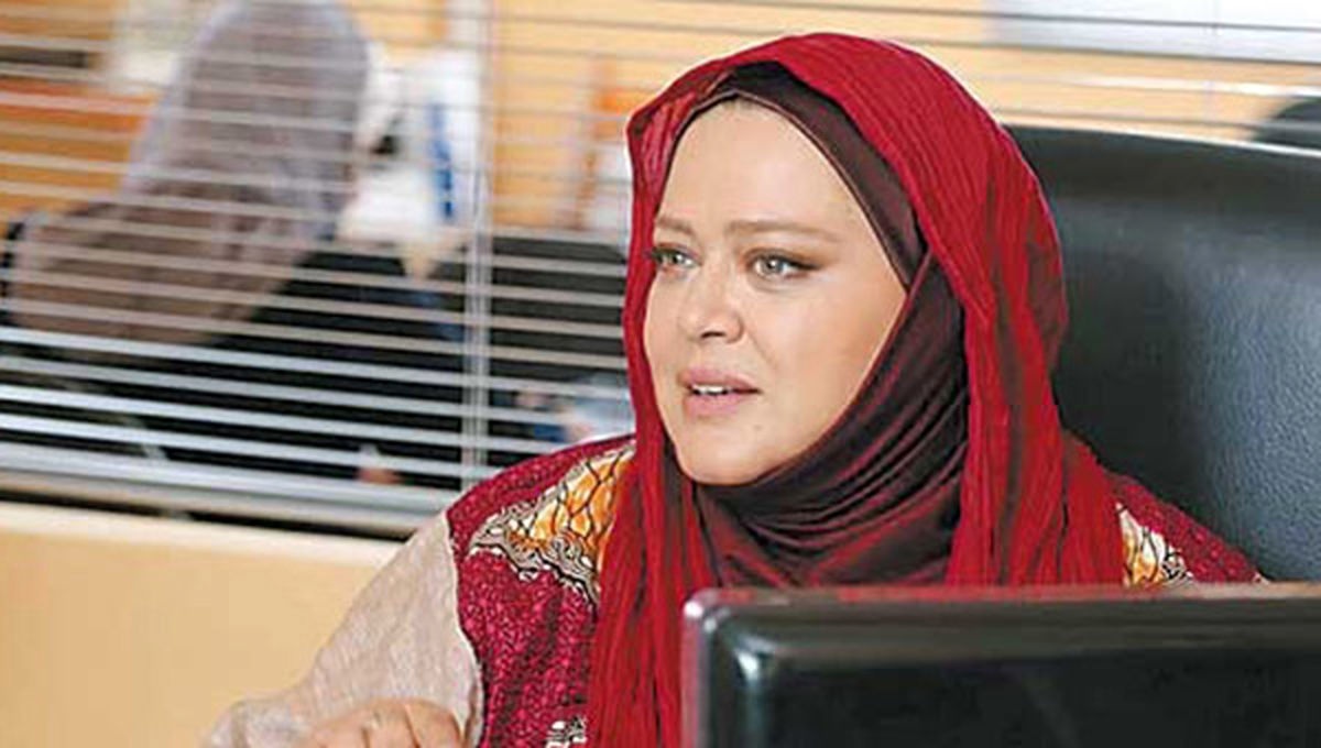 بازیگر زن / بهاره رهنما
