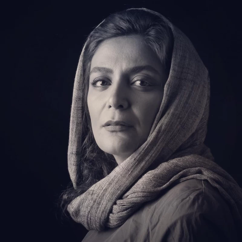 گلچینی از تصاویر الهام کردا از کودکی تا به حال