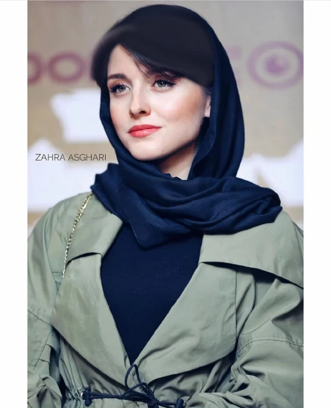 تسلط خیره کننده سارای گرجی به چند زبان 