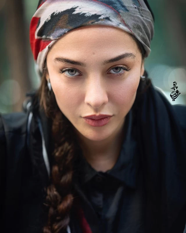 گلچینی از تصاویر آناهیتا درگاهی از کودکی تا به حال