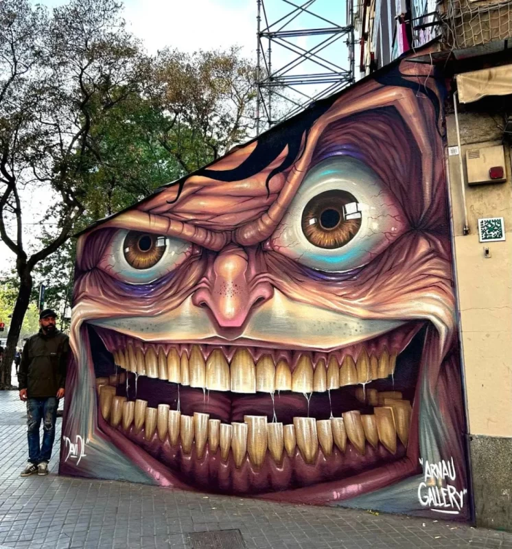 نقاشی روی مکان های متروک