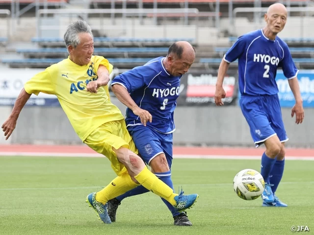 لیگ فوتبال بالای ۸۰ ساله‌های ژاپن