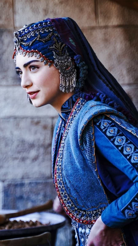 اوزگه تورر / بالاخاتون سریال قیام عثمان