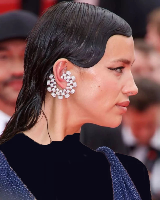 زیبایی خیره کننده ایرینا شایک در فستیوال فیلم کن با گوشواره خاص