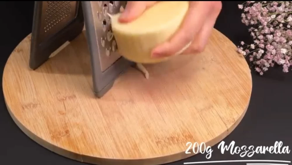 در خانه پنیر خوشمزه درست کنید