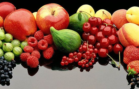 تصاویری از میوه های تابستانی