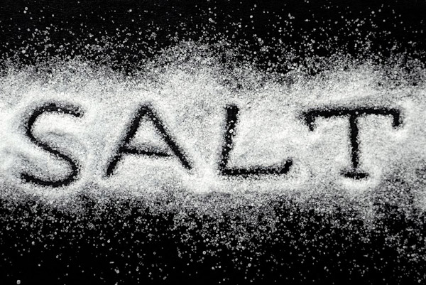 ده استفاده باورنکردنی از نمک
