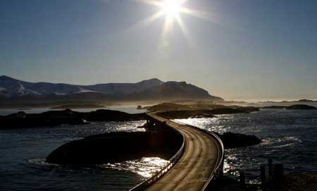 جاده زیبا و شگف انگیز اقیانوس اطلس، نروژ
