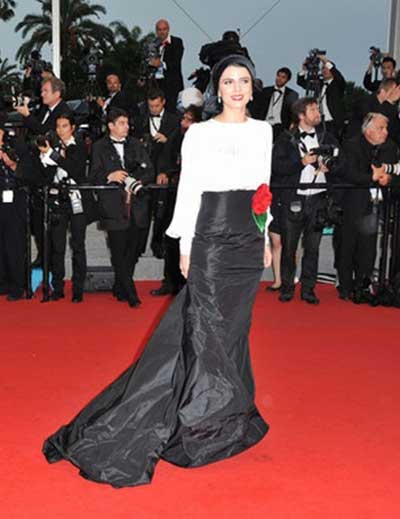 رتبه لباس لیلا حاتمی در جشنواره کن
