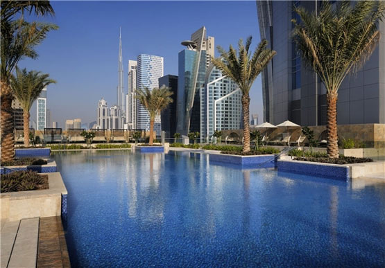 بلند ترین هتل جهان در دبی افتتاح شد + عکس