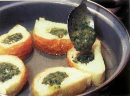 کوکو سبزی با نان باگت