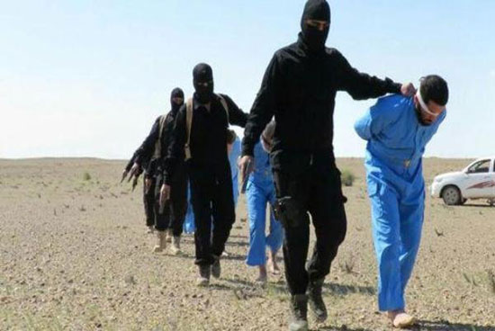 رنگ لباس قربانیان داعش 