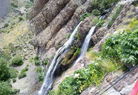 آبشارهای زیبای ایران آبشارهای زیبای ایران