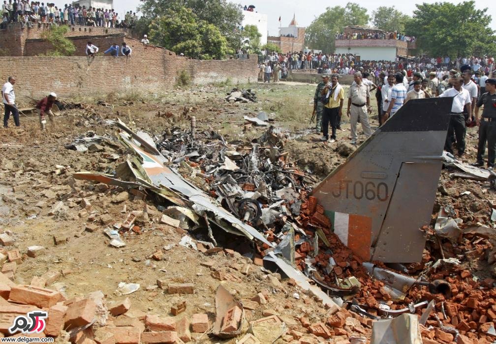 سقوط هواپیمای جنگی هند در حال آموزش در الله آباد هند