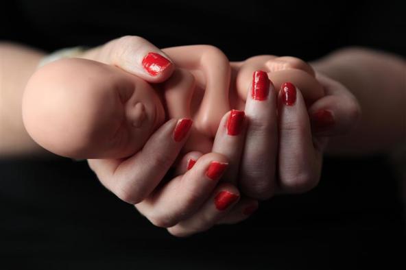 عوارض و خطرات سقط جنین