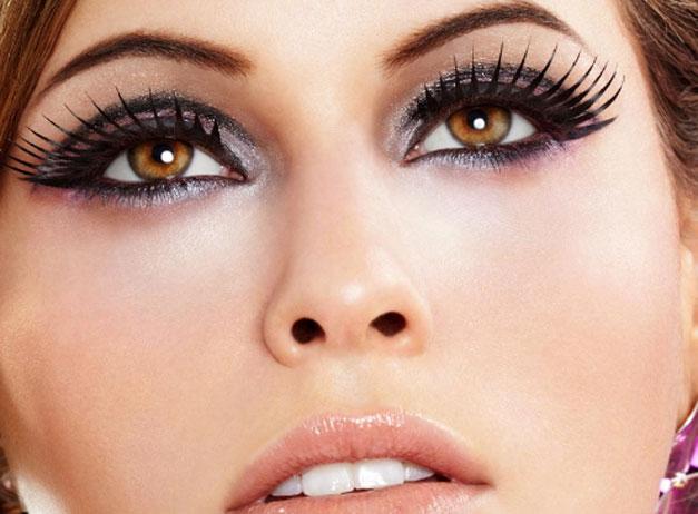 آرایش کردن مژه آرایش کردن مژه