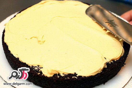 طرز تهیه کیک شکلات و کره بادام زمینی با تصویر طرز تهیه کیک شکلات و کره بادام زمینی با تصویر