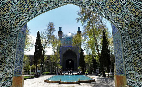 مدرسه چهارباغ اصفهان