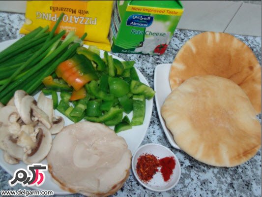 روش تهیه پیتزا مرغ دودی مقوی روش تهیه پیتزا مرغ دودی مقوی