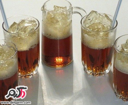 ژله نوشابه با کف و یخ ژله ای ژله نوشابه با کف و یخ ژله ای