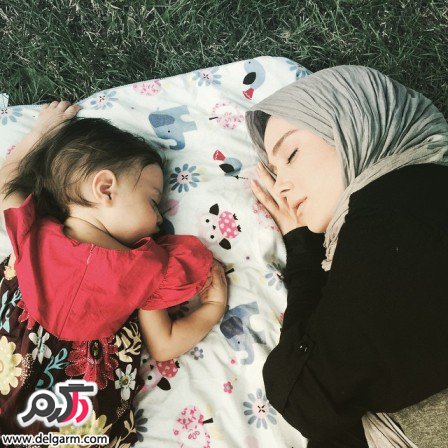 عکس زیبای الناز حبیبی با دخترش
