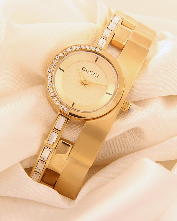 ساعت Gucci 383