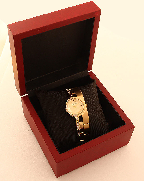 ساعت Gucci 383